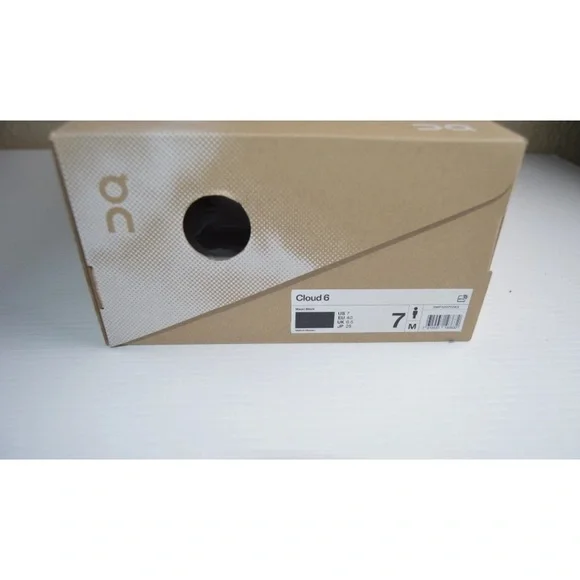 On Cloud 6 Men’s Sz 7 M Black - Authentic